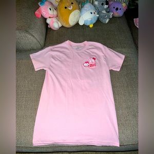 (S) Hello Kitty strawberry milk tee 🍓